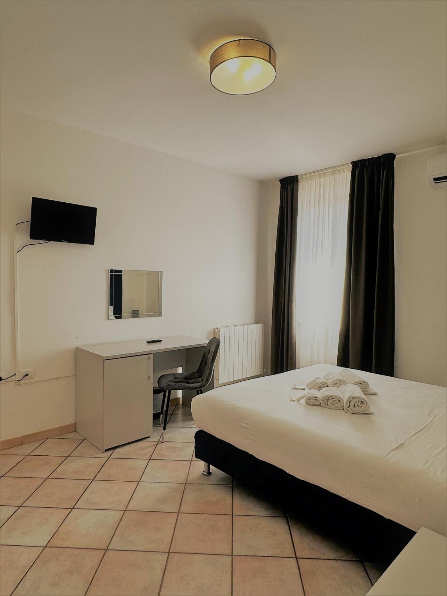 Hotel The Flash - Venturina Terme Exterior photo
